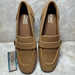 NWT - TOMS Lynette Brown Leather Loafers Size 5.5